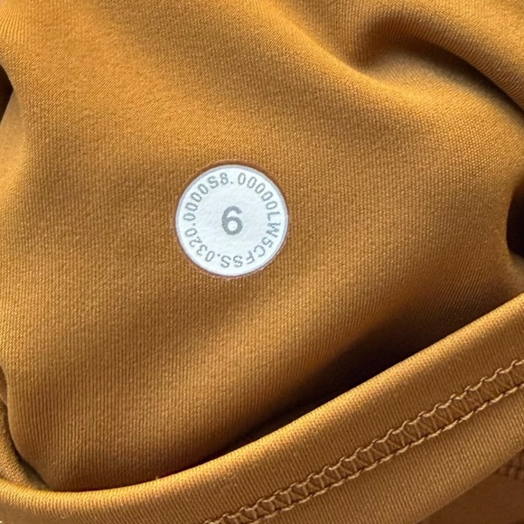 Lululemon Fast and Free High-Rise Tight 28" *Non-Reflective Brushed Nulux Size 6 - Picture 11 of 11